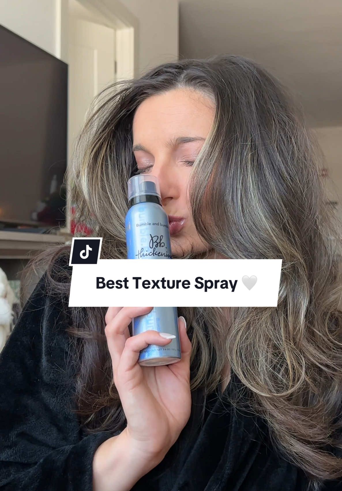 Best texture spray for holding a curl and volume goes to @Bumble and bumble. 🤭 #hair #texturespray #hairvolume #drytexturespray #bestbeautyproducts #bumbleandbumble 