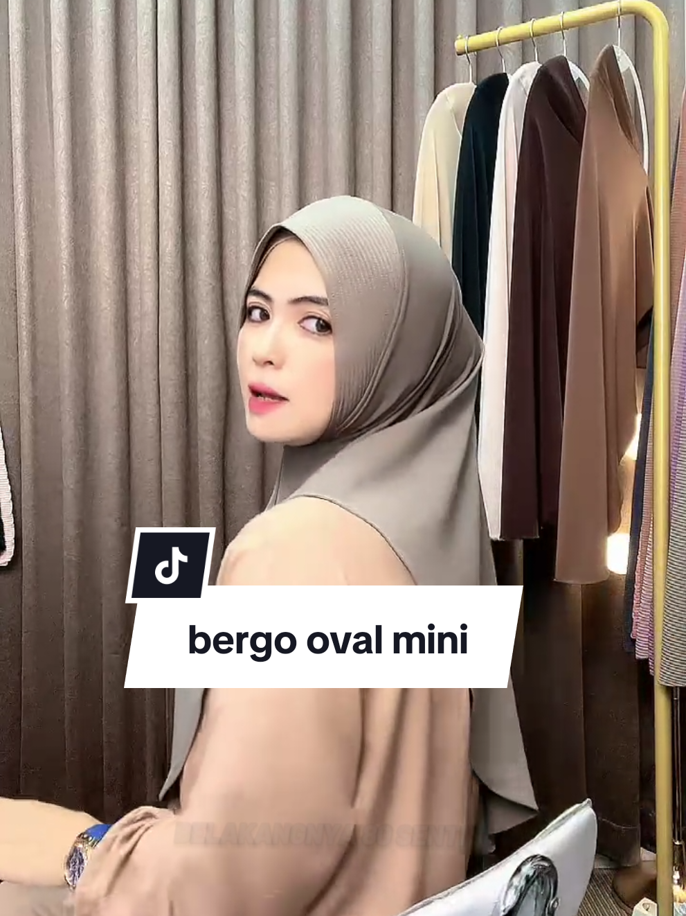 bergo oval mini m,L,xl #LIVEhighlights #TikTokLIVE #LIVE #bergojersey #hijabinstan #wibgajian #CuanTanpaBatas #hijab #kerudungbergo #ovalminizain #hijabsporty #hijabolahraga #