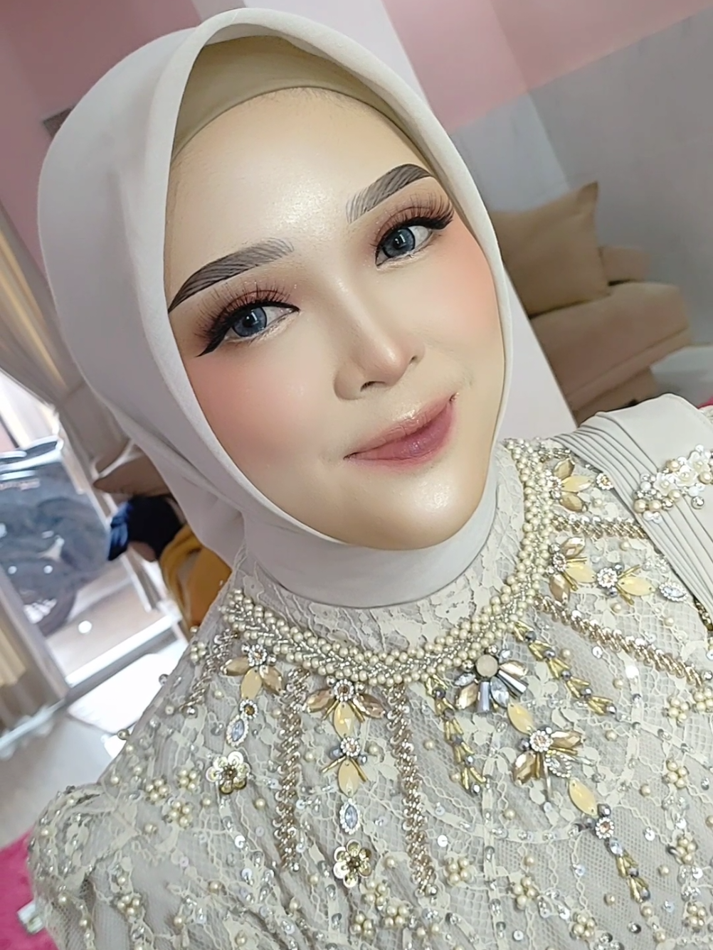 Siap dibooking🫶🫶🫶 #muasumenephits #muasumenepmadura #muamadurahits #muasumenep #engagement #engagementmakeup #engagementmakeuplook #fypシ #fyp #xyzbca #fyppppppppppppppppppppppp #viral #fypdongggggggg 