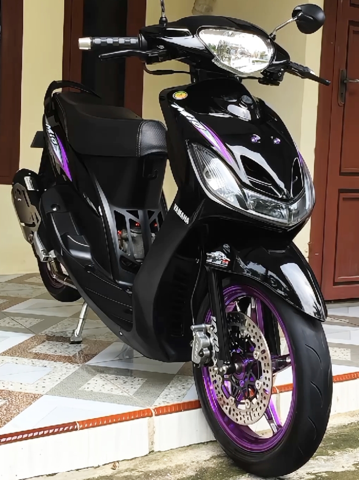 Maaf Post Ulang😁🙏🏼 BlackPurple🖤💜 #miogarbera #mioamore #indoconcept🇮🇩 #miosporty #miosmilemodifikasi #miohitamungu #miomodifikasi 