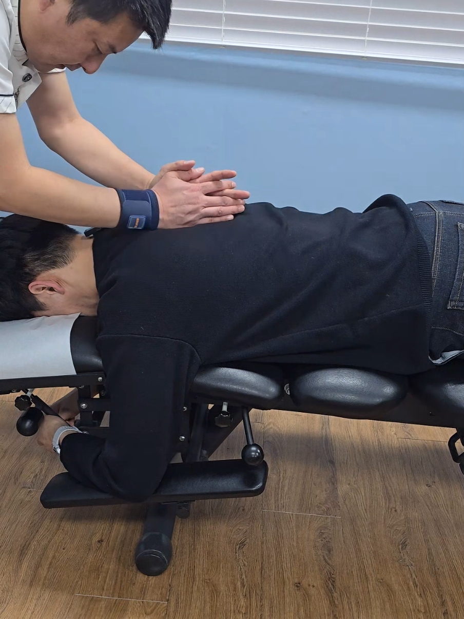 카이로프랙틱 흉추 thoracic adjustment #카이로프랙틱 #도수치료 #chiropractic #manipulation #척추교정 #카이로프랙틱학원 #대한수기요법연구회 #hvla #카이로프랙틱교육 #도수치료교육 #흉추교정 #thoracicadjustment 