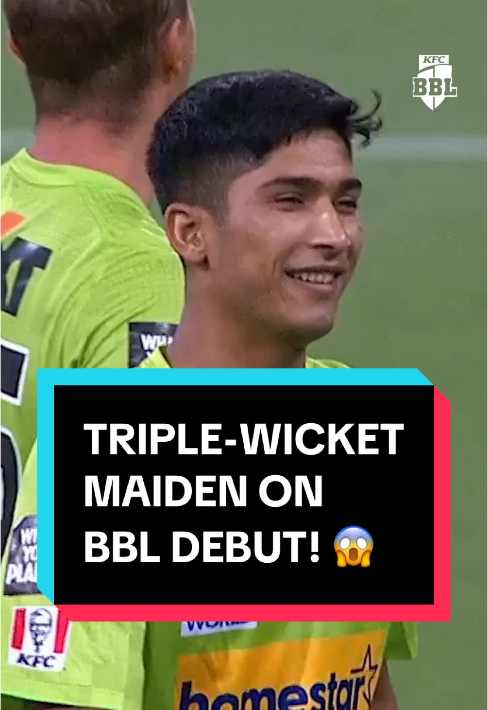 Imagine doing this in your first Big Bash over 🤯 #cricket #bbl14 #muhammadhasnain 