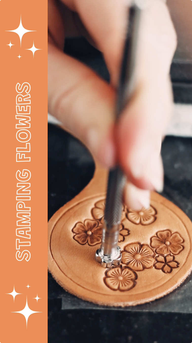 Since y’all loved yesterday’s stamping video so much, here’s another one! ✨🌸🌼🌸✨ Featured is the Wild Flowers leather keyring and I’m showing you how I stamp them! All of the keyrings I handmake in Australia use #hermannoak veg tanned full grain leather and a stainless steel ring!!  If you are interested in ordering your own please check out the website - link in bio. There are many options to choose from and you can even customise the back with your name and phone number to make it extra special! Let me know if you have any questions. #Leathercraft #ASMRArt #HandmadeWithLove #CraftingSatisfying #SmallBusinessLife #StampingLeather #CustomKeyring #OddlySatisfying #ASMRVideo #WesternInspired #ArtisanCrafts #CraftingInProcess #BehindTheScenes #UniqueDesigns #AustralianMade #wildflowers 