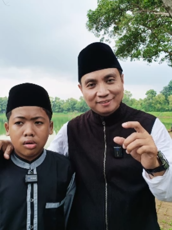 Belajar Adzan -Irama Populer Bersama ananda Alvian #suarabagus #adzanmerdu #iramaadzan #irama #kangroziq #fypシ 