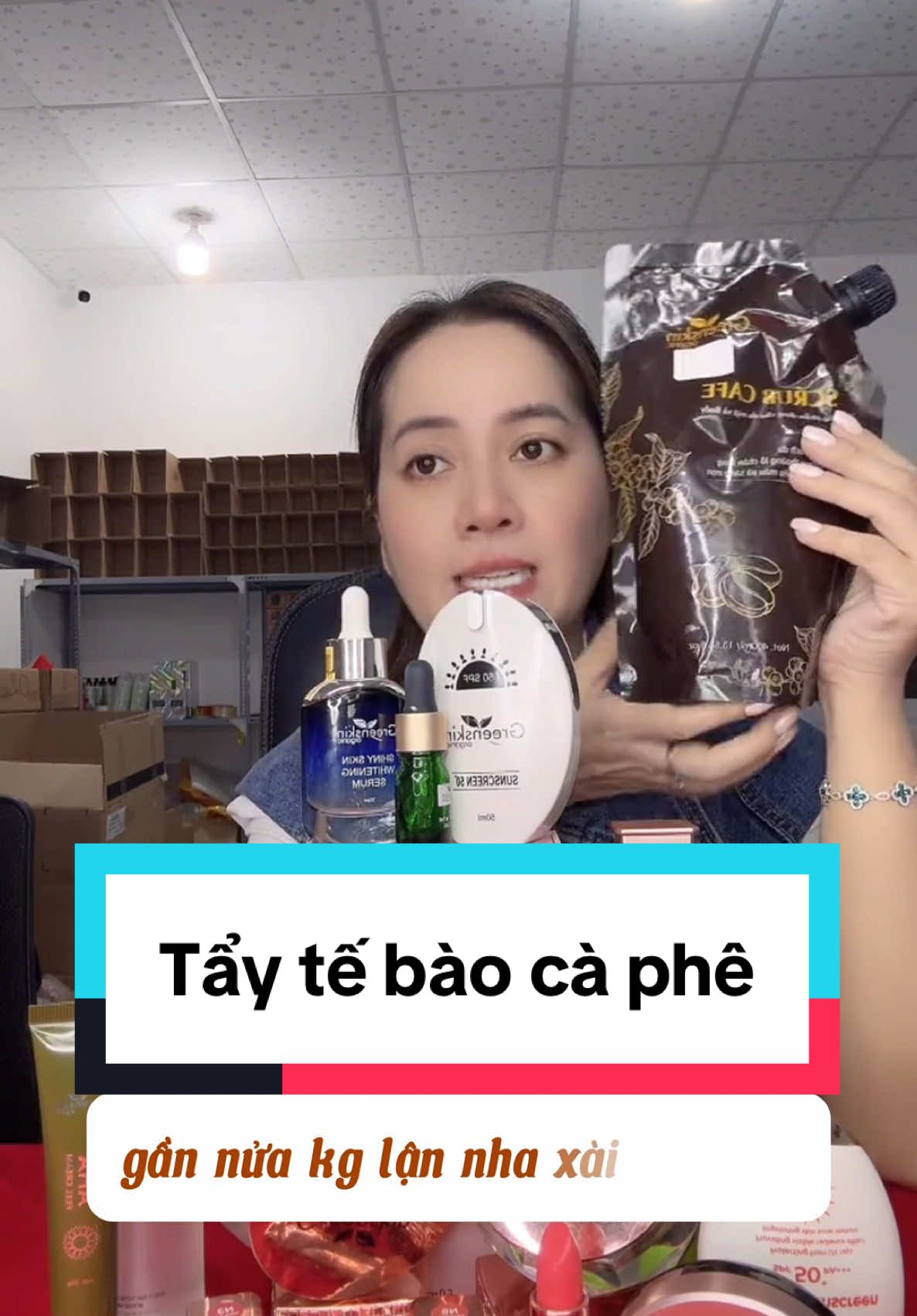 Tẩy tế bào cà phê dùng được cho cả mặt và body