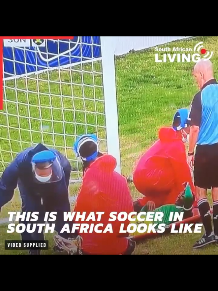 uqobo lweFilm🤣 #southafricantrendingvideos  #SouthAfricanLiving  #YoBestMann  #SAMA28  #ViralVideos #FunnyVideos