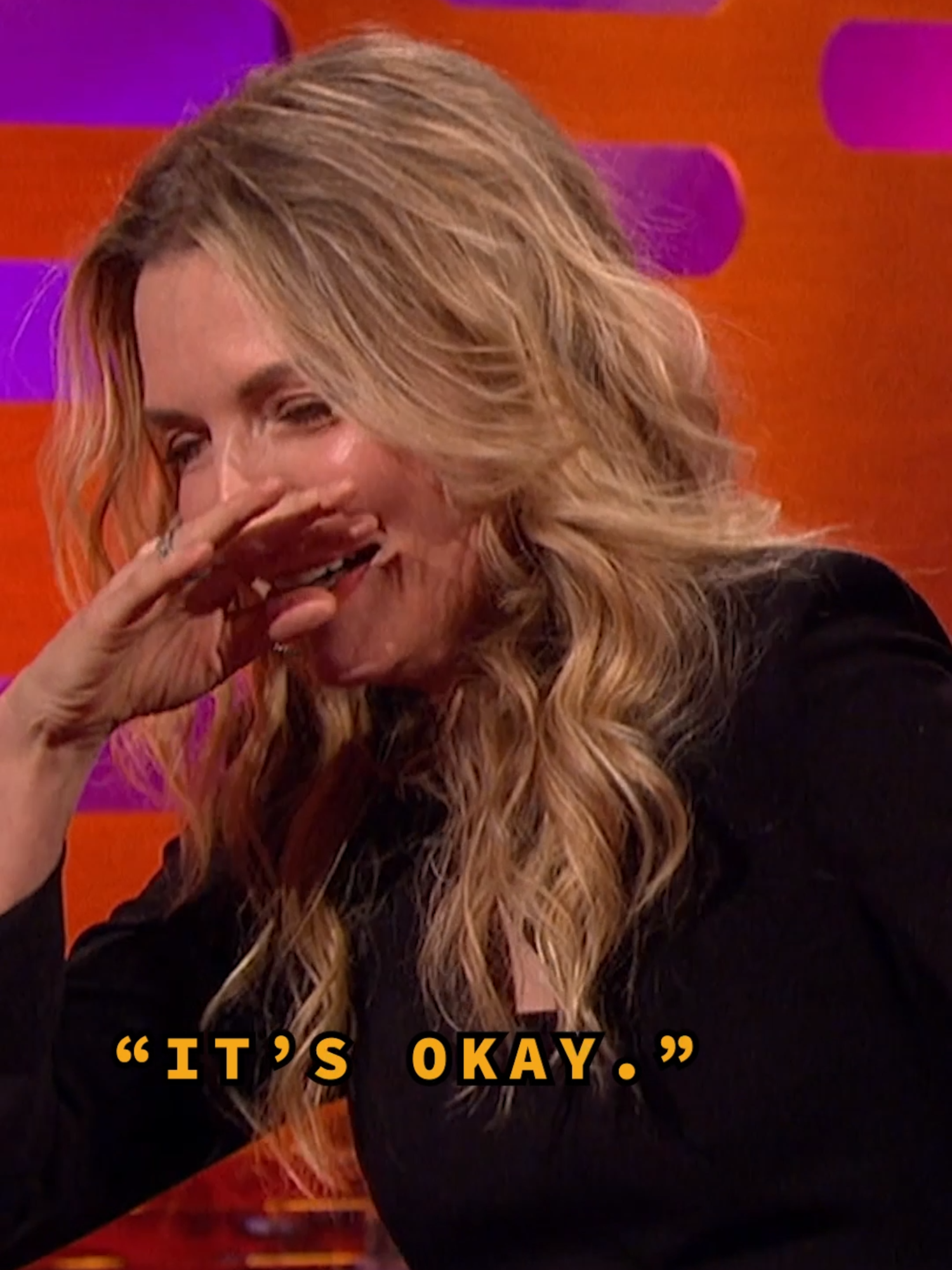#PenelopeCruz was not impressed by #JoshGad's impressions 🤭 #grahamnorton #thegrahamnortonshow