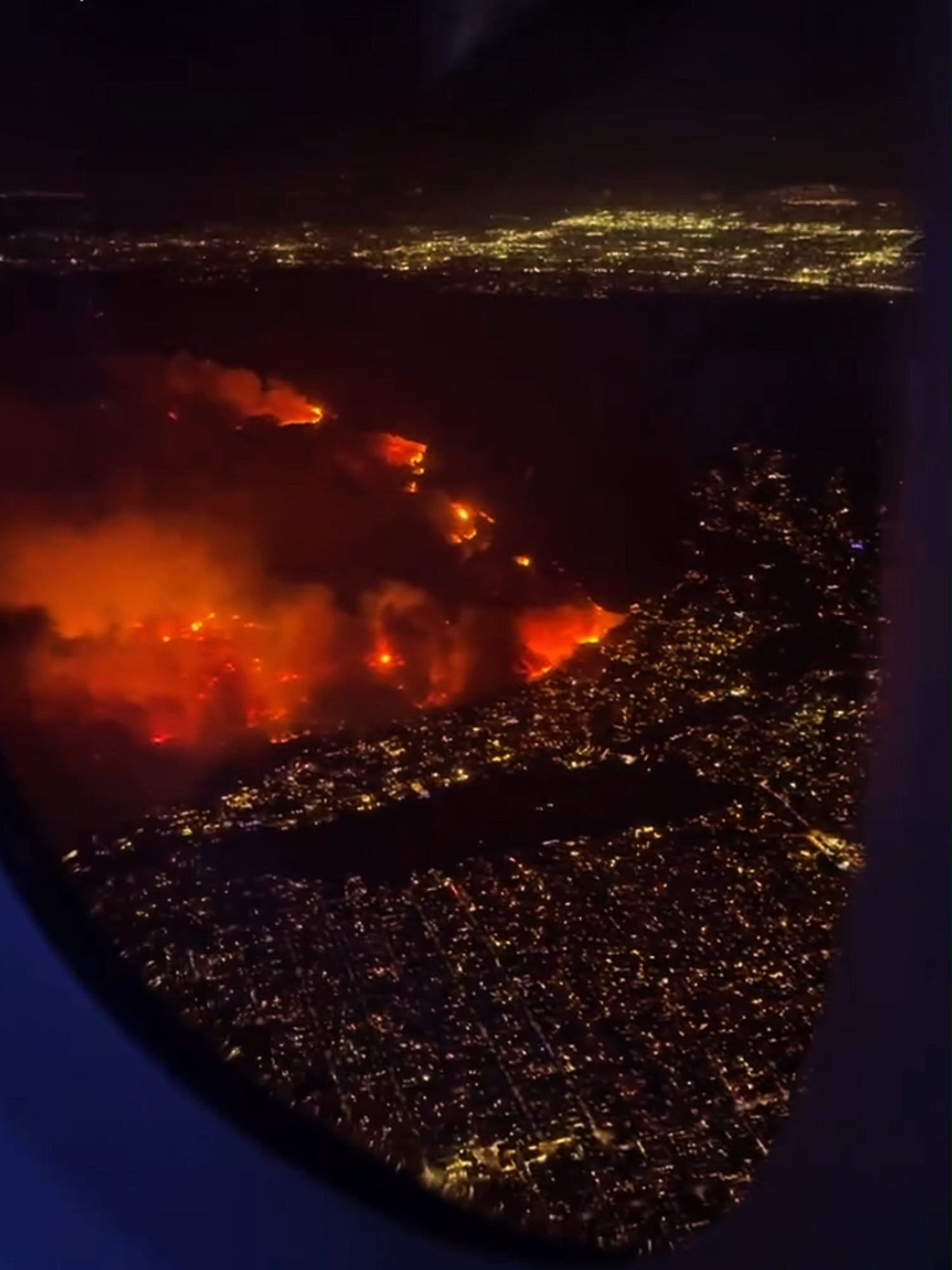 wildfires in California today omg wildfires in los Angeles united states California omg 😱 #storm #wildfire #fire #losangeles #california #news