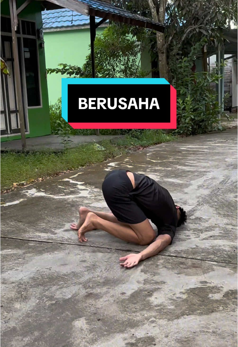 Walaupun terjatuh kita harus tetap berusaha😂😂😂