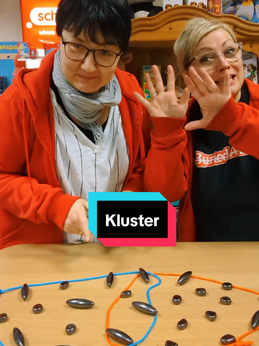 Kluster und Kluster Duo findest du oben in unserem Onlineshop 🧲 #werbungunbezahlt #silkeundhenni #kluster #klusterduo #magnetspiel #jeux #jeuadeux #game #spiel #boardgames 