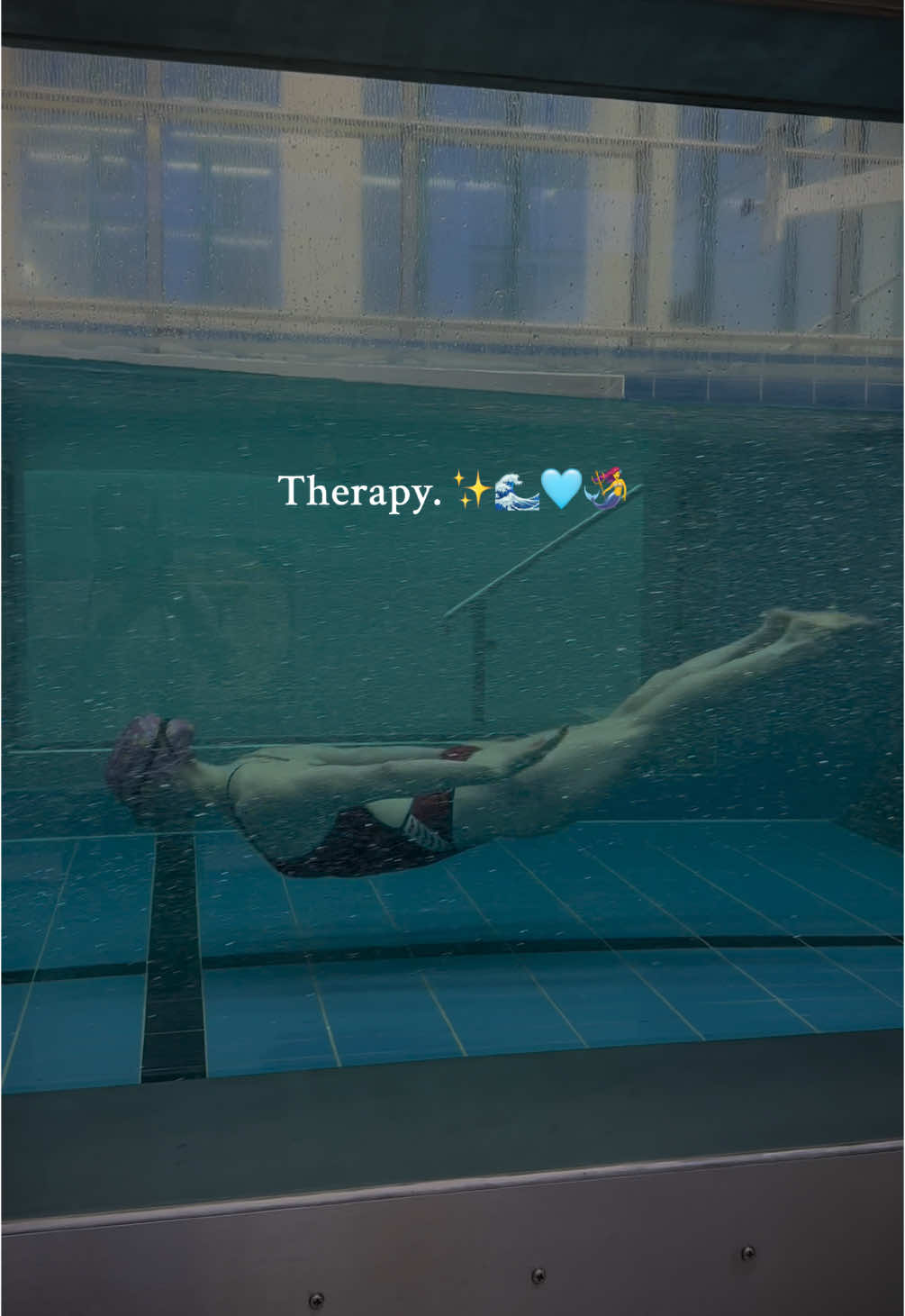 Channeling my inner mermaid and practicing my underwaters with the mermaid drill. 🧜‍♀️🌊✨ #underwater #swimdrills #swimpractice #endlesspool #flume #swimtok 