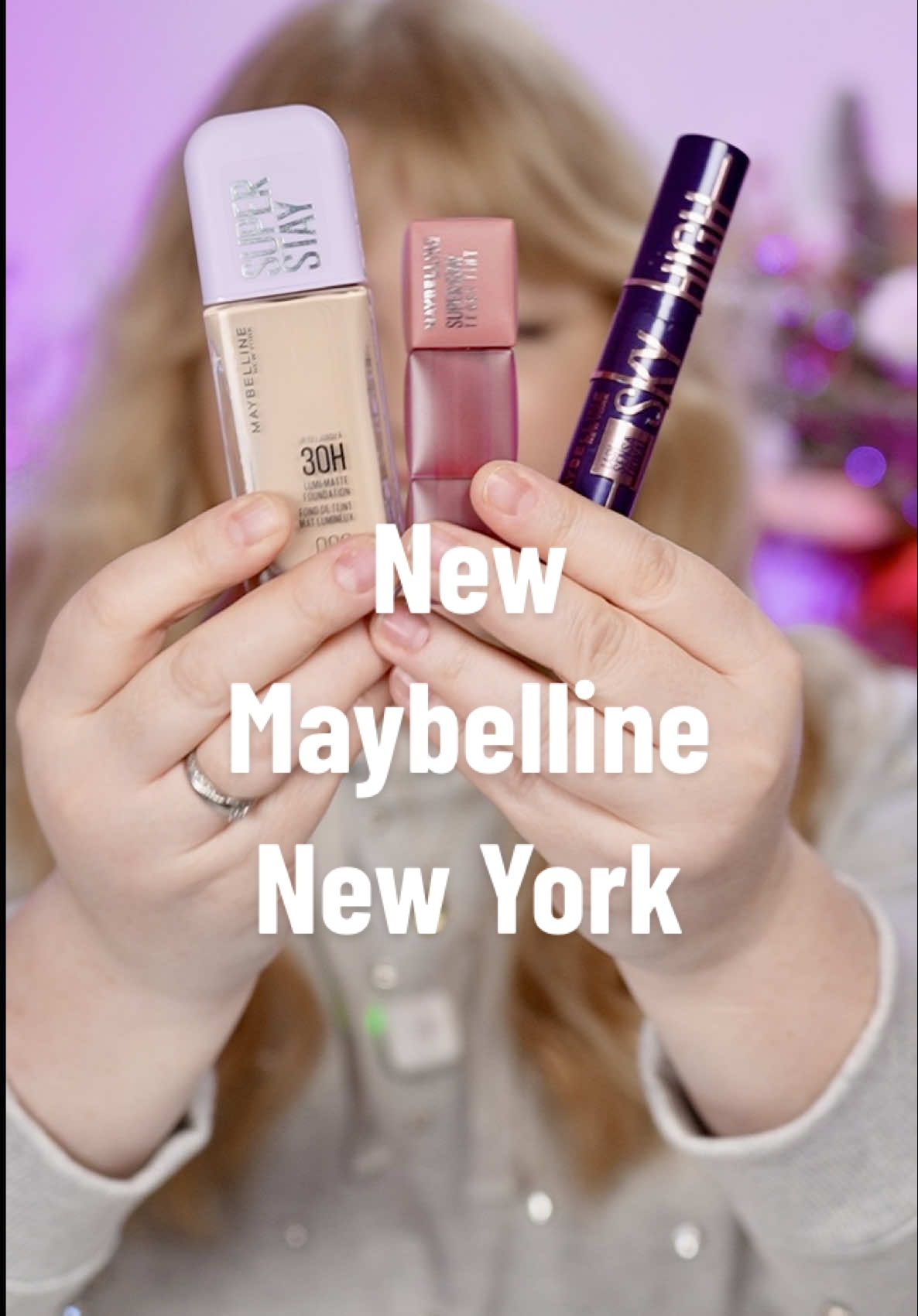 Посилання на новинки в профілі! 💄 Новинки від Maybelline New York! ✨ 🖌 Тональна основа Super Stay Lumi-Matte: * Супер стійкість до 24 годин. * Сатиново-матовий фініш. * Середнє покриття, яке ідеально приховує недоліки. * Підходить для жирної та комбінованої шкіри. * Відтінок: 096. 👁 Фіолетова туш Lash Sensational Sky High Plum Twilight: * Насичений фіолетовий відтінок. * Ідеально підкреслює зелений, горіховий і карий колір очей. * Збільшує об’єм і довжину вій завдяки улюбленій щіточці Sky High. 💋 Тінт для губ Superstay Teddy Tint: * Матовий ефект та ультра стійкість. * Залишається на губах навіть після їжі. * Має легку липкість, що відчувається деякий час після нанесення. * Відтінок: 55. Що з новинок вже хочете спробувати? 💕 #MaybellineNewYork #НовинкиКосметики #ТестуюЗадоволення #ТональнийКрем #ФіолетоваТуш #МатовеПокриття #BeautyBlogger #УкраїнськіБлогери #MakeupLove #SkyHigh  #creatorsearchinsights 