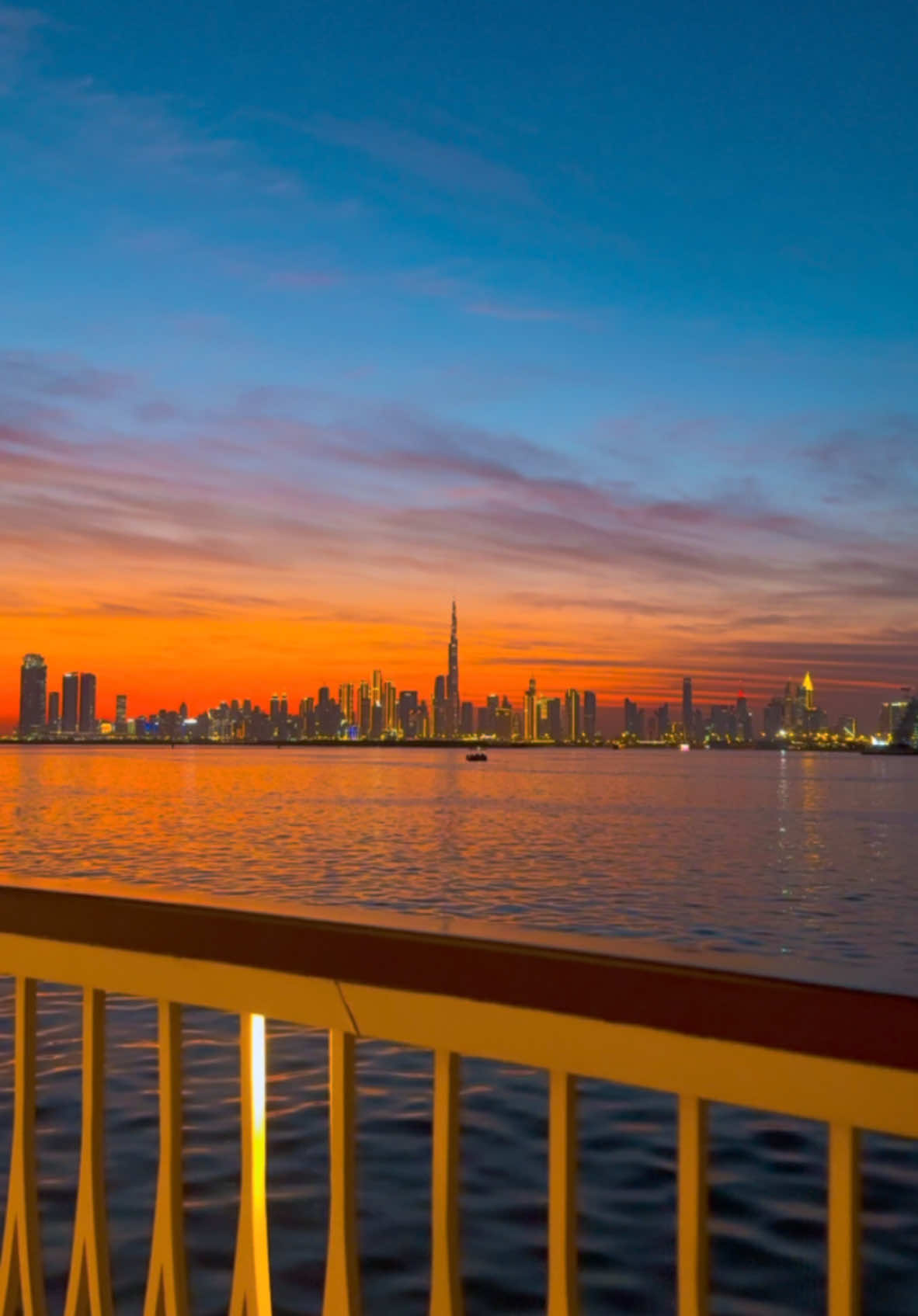 CREEK HARBOUR DUBAI 😍💗🇦🇪 #samiiabbas #aindubai #creekharbour #uae🇦🇪 #dubai🇦🇪 #beach #DubaiVibes #indubai #VisitDubai #travel #foryou #viral #fyp 