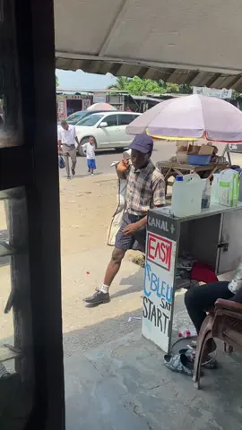 #100kviews#comediahumor #congolaise🇨🇩 #talent  Suivrez ce que ça donne quand Kasongo prend sa Copine bourgeoise pour une banque 