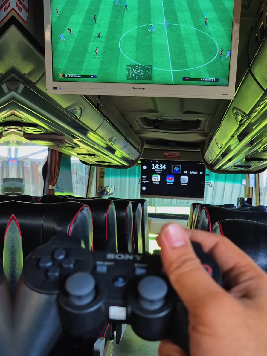 yakin gak mau main PS sambil jalan-jalan 😀😀😀😀 #playstation #sndtrans #serunyaliburan #SNDmalaccastrait #sndtransdemak #buspariwisata #fy #demakkotawali #demakkotawali #sewabuspurwodadi #sewabuspariwisatasemarang #sewabusdemak 