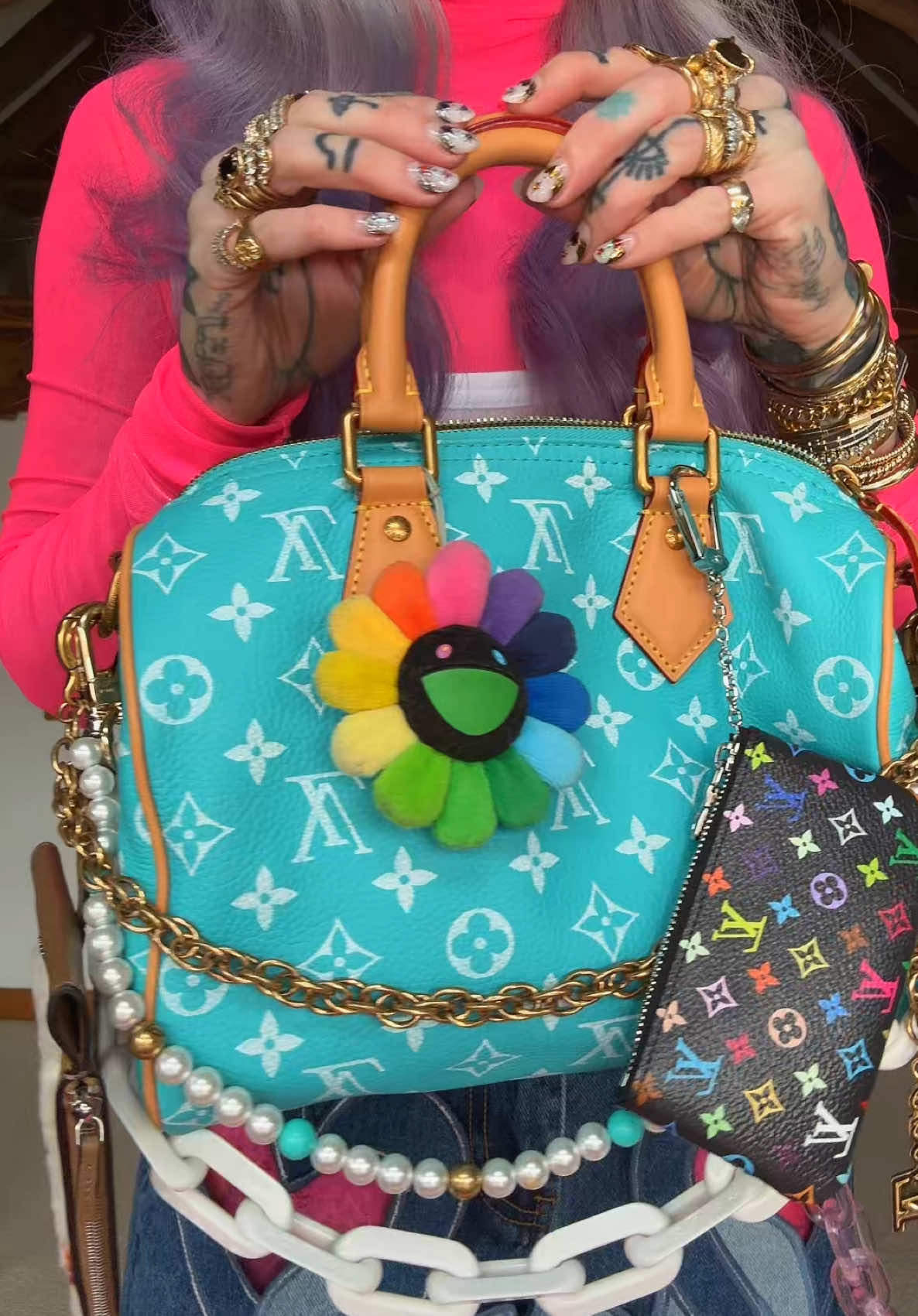 …BAG STYLING !! #styleinspo #charms #rainbow #lv @Louis Vuitton #TikTokFashion 