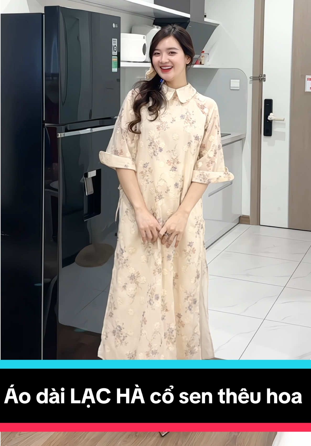 Áo dài LẠC HÀ cổ sen thêu hoa  #xuhuong #aodai #aodaitet #havana #aodaidep 