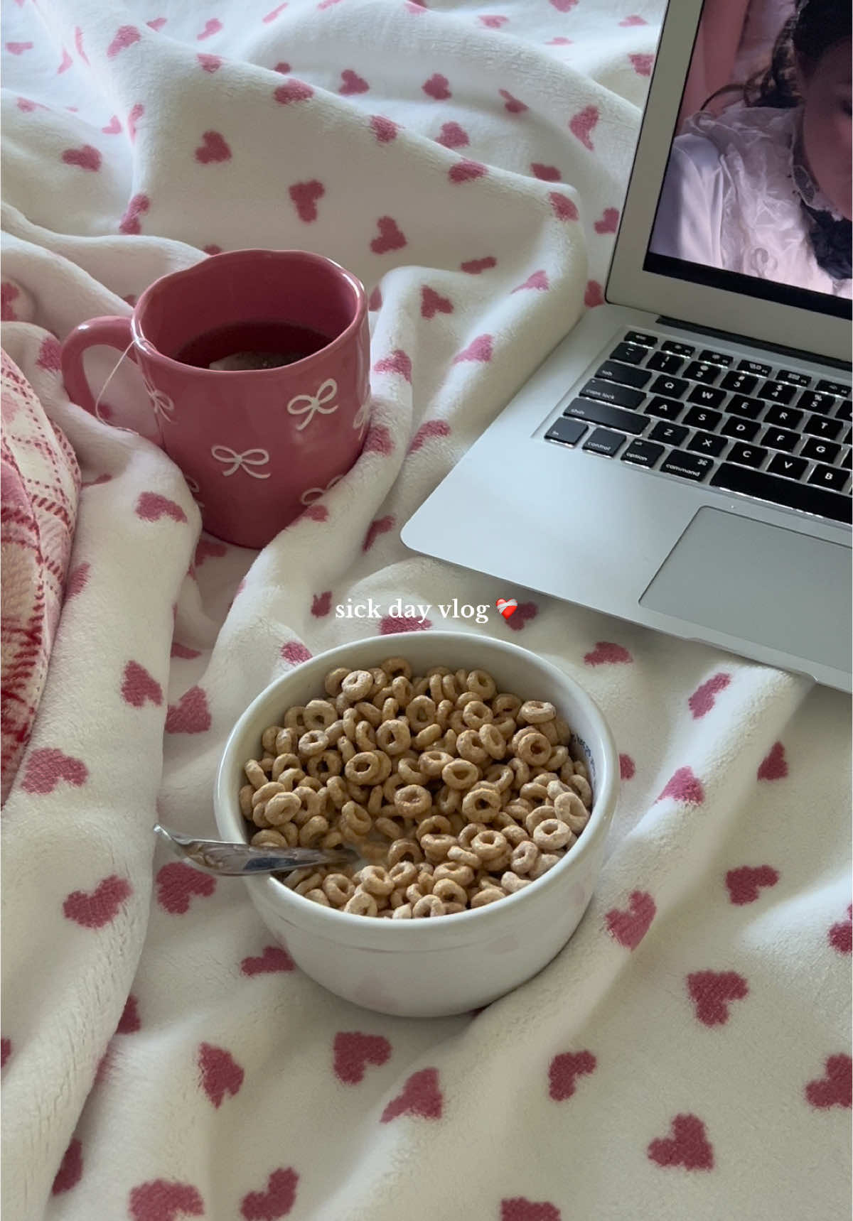 sick day vlog #dayinmylife #sickday #sickdayroutine 