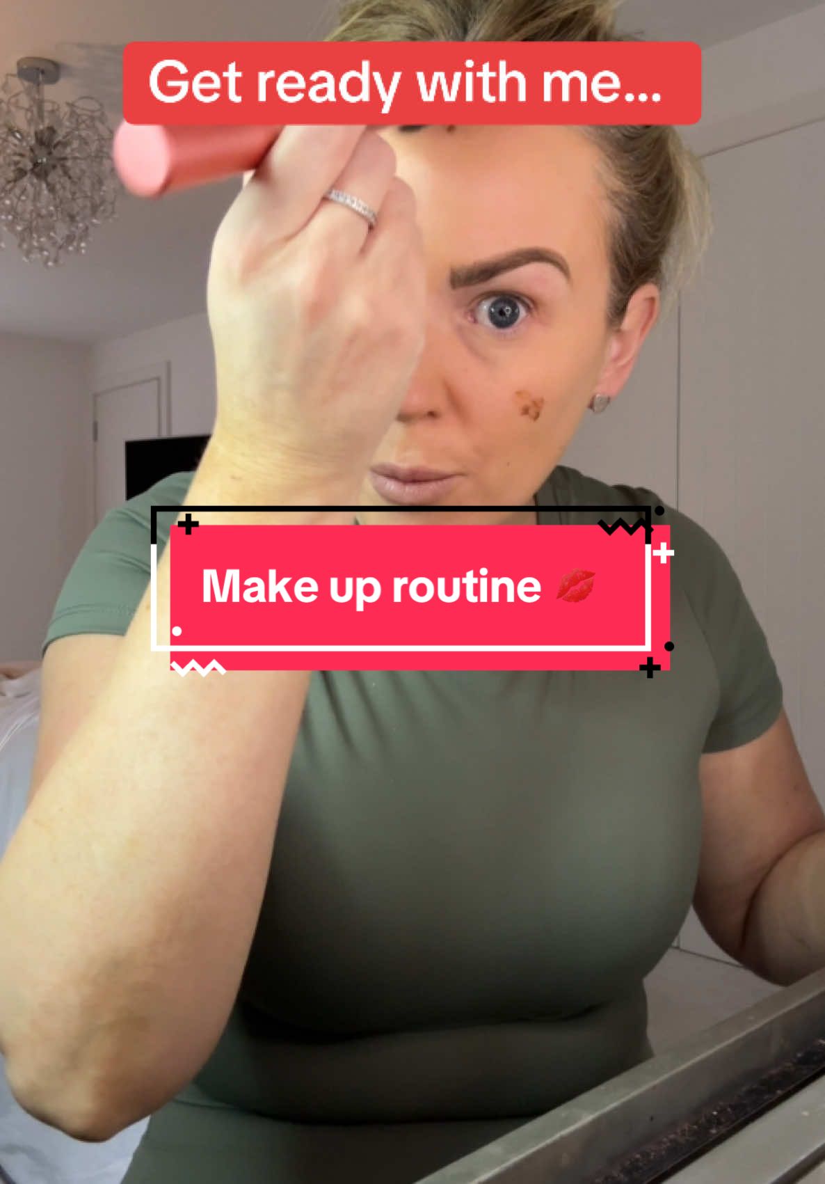 GRWM - my make up routine for the start of 2025! I use the same make up products as always! They are good make up products & my getting ready routine is always the same #MakeupRoutine #grwmmakeup #everydaymakeup #morningskincareroutine #makeuproom #midsizegal 