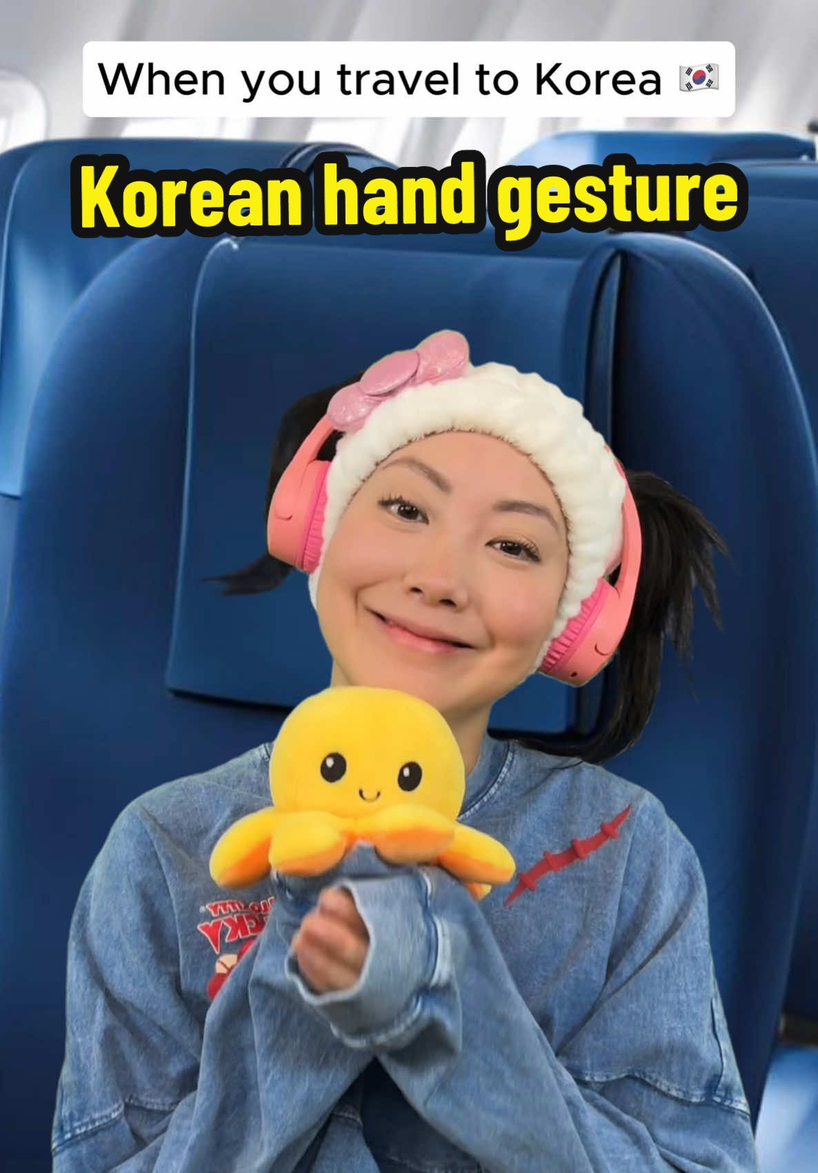 How rude! 😂 #handgestures #korea 