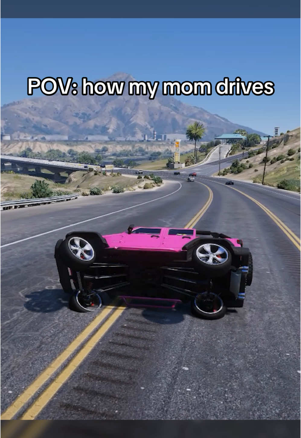 Shoutout Mom 💯 #gta #gaming #stunts #gtastunts #viral #gta5 #gtaclips #gtav #mom 