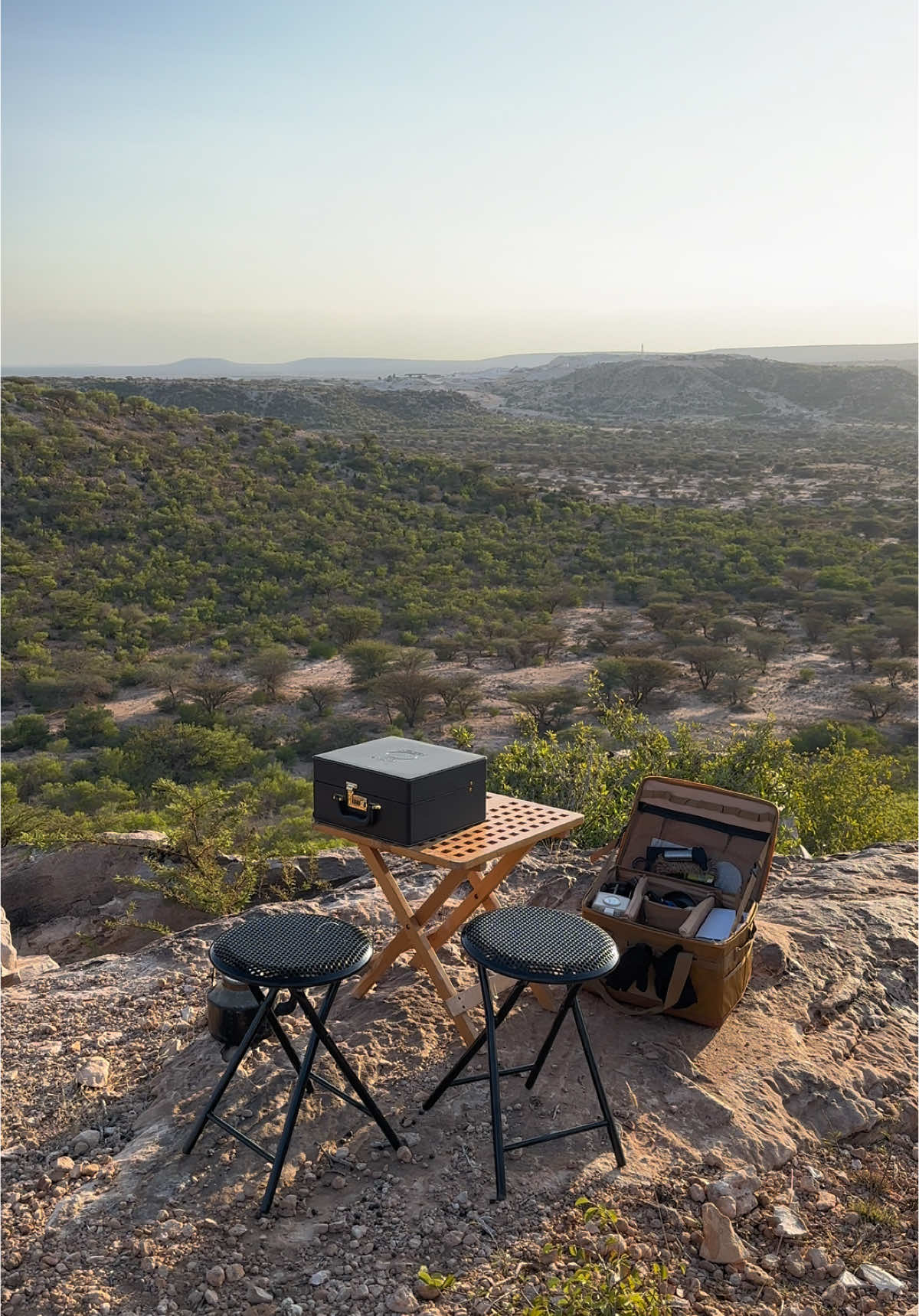 Buur Cidlo ah iyo Shaah lagu kariyey Xaabo #viralvideos #foryoupage❤️❤️ #hargeisa #somaliland #outdoor #tea #camping #somaliuk #mogadishu #somalitiktok #viral #burco #garowe 