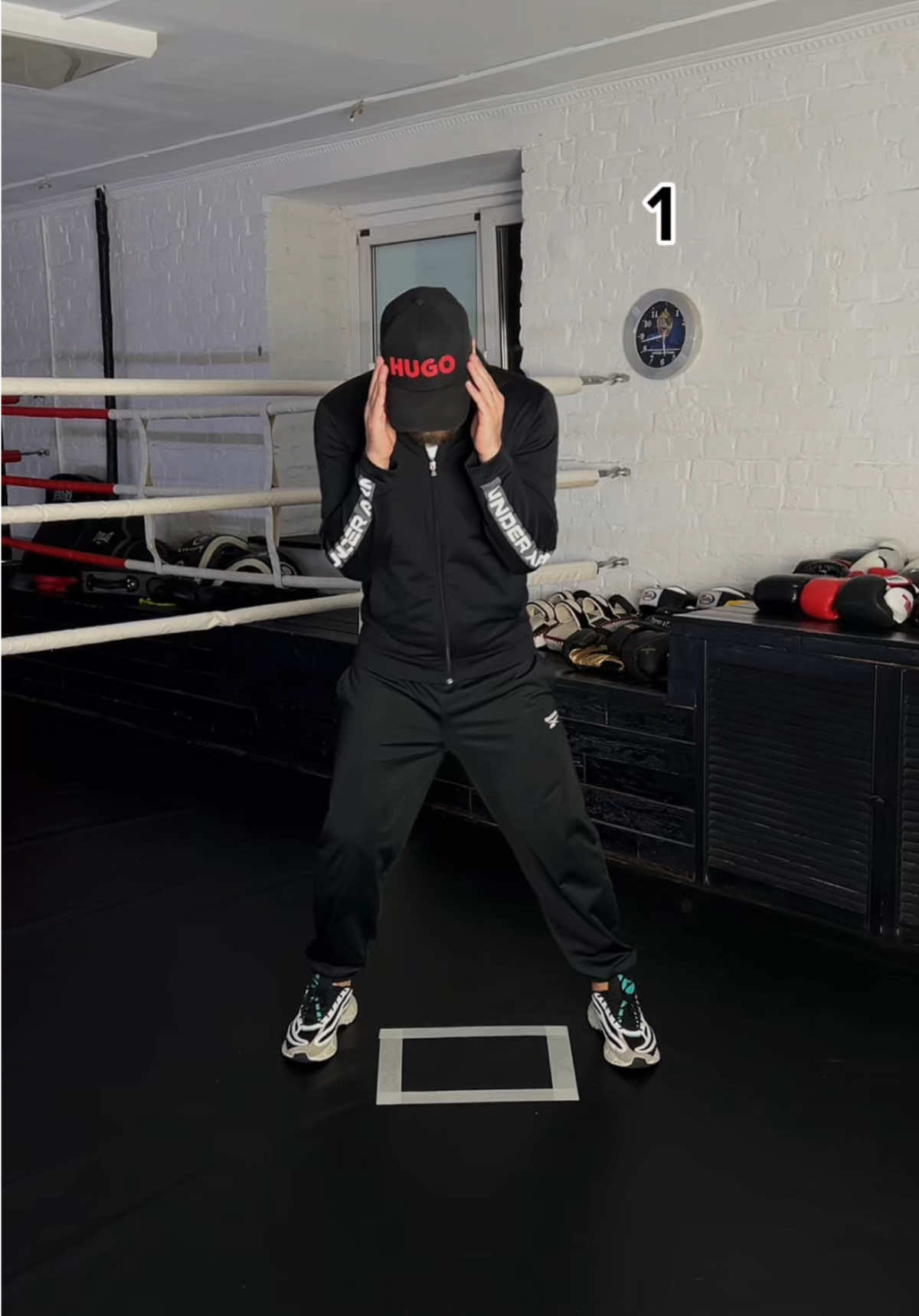 Footwork drills ✔️🥊 #boxing #boxingtraining #boxingdrills #boxingcoach #boxingtrainer #boxingtechnique #boxingskills #boxingtips #footwork #boxingfootwork #footworkdrills #boxingfootworkdrills #recommendations #fyp 