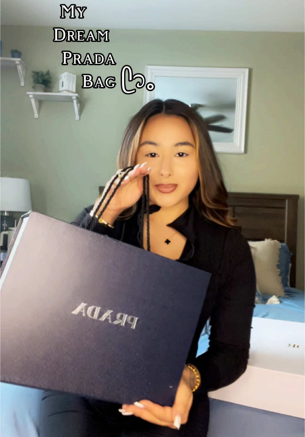 I’m Obsessed ! 😍 ᥫ᭡。 • • • • • • #capcut #unboxingvideo #prada #designer #trending #fyp #Lifestyle #CapCut 