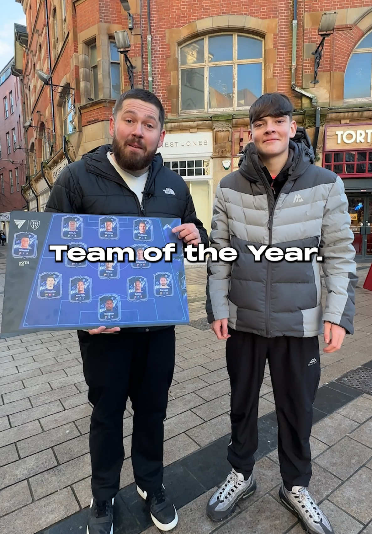 100 Strangers Pick My FC 25 TOTY 👀 #fc25 #fc25toty #toty #Soccer #football 