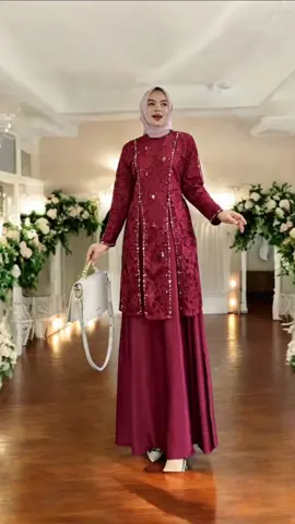 Abilene: Gamis Maxi elegan modern Payet Mewah untuk Wisuda lebaran kondangan seragaman #dress #dresskondangan #dresscantik #maxidress #gamis #payet #wisuda #pesta #casual #fashion #kekinian #trending 