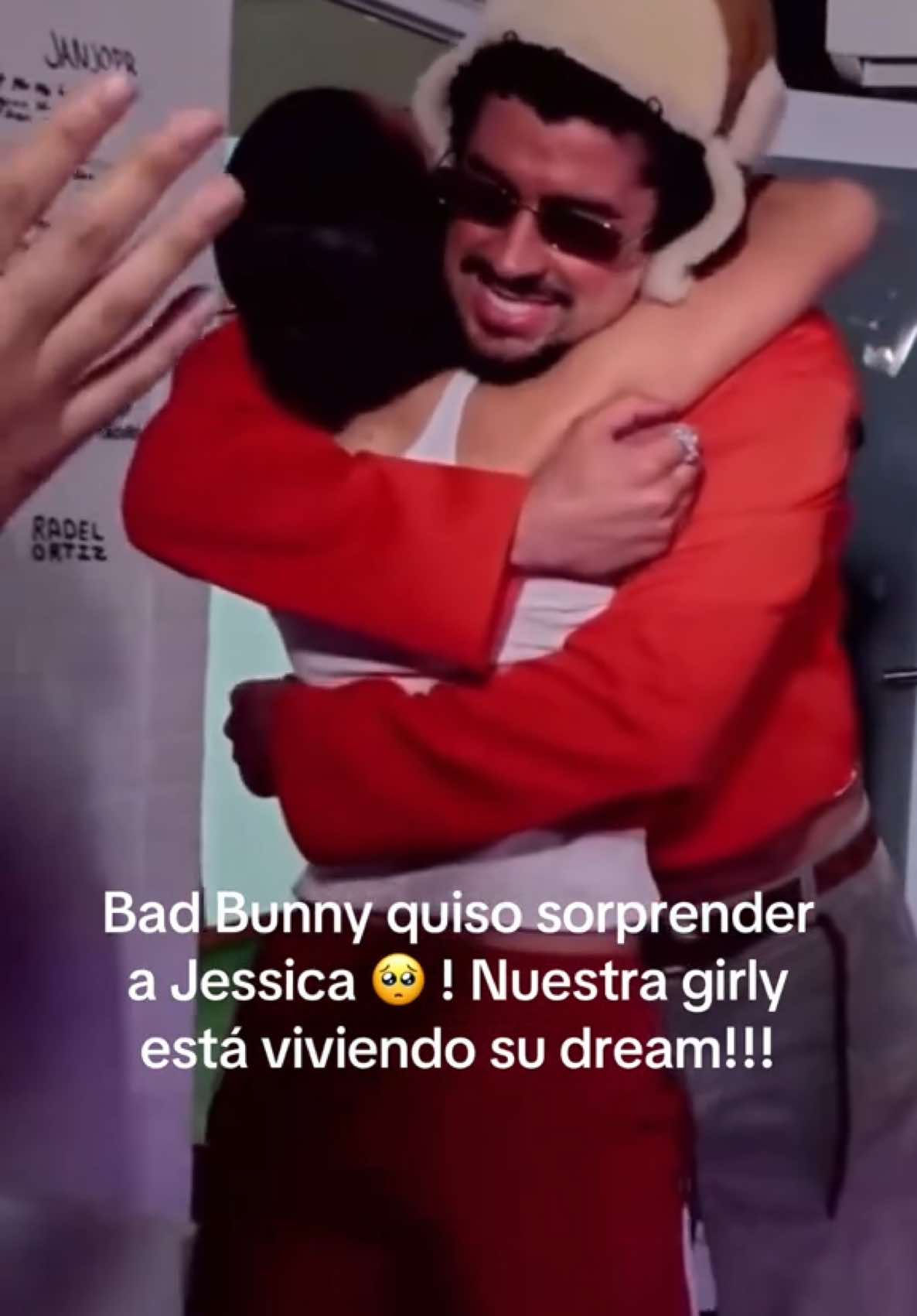 Jess Conoce a BadBunny. #puertorico #pr #badbunny #fyp #viral #new #nuevoalbumbadbunny #jessjudith #jessica #chente #dtmf @jessica judith @Bad Bunny #parati #foryou 