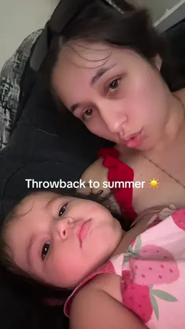 She was looking at me like girllll🤣🤣  #fypシ゚viral #momanddaughter #girlythings #fypシ゚viral #fypage 