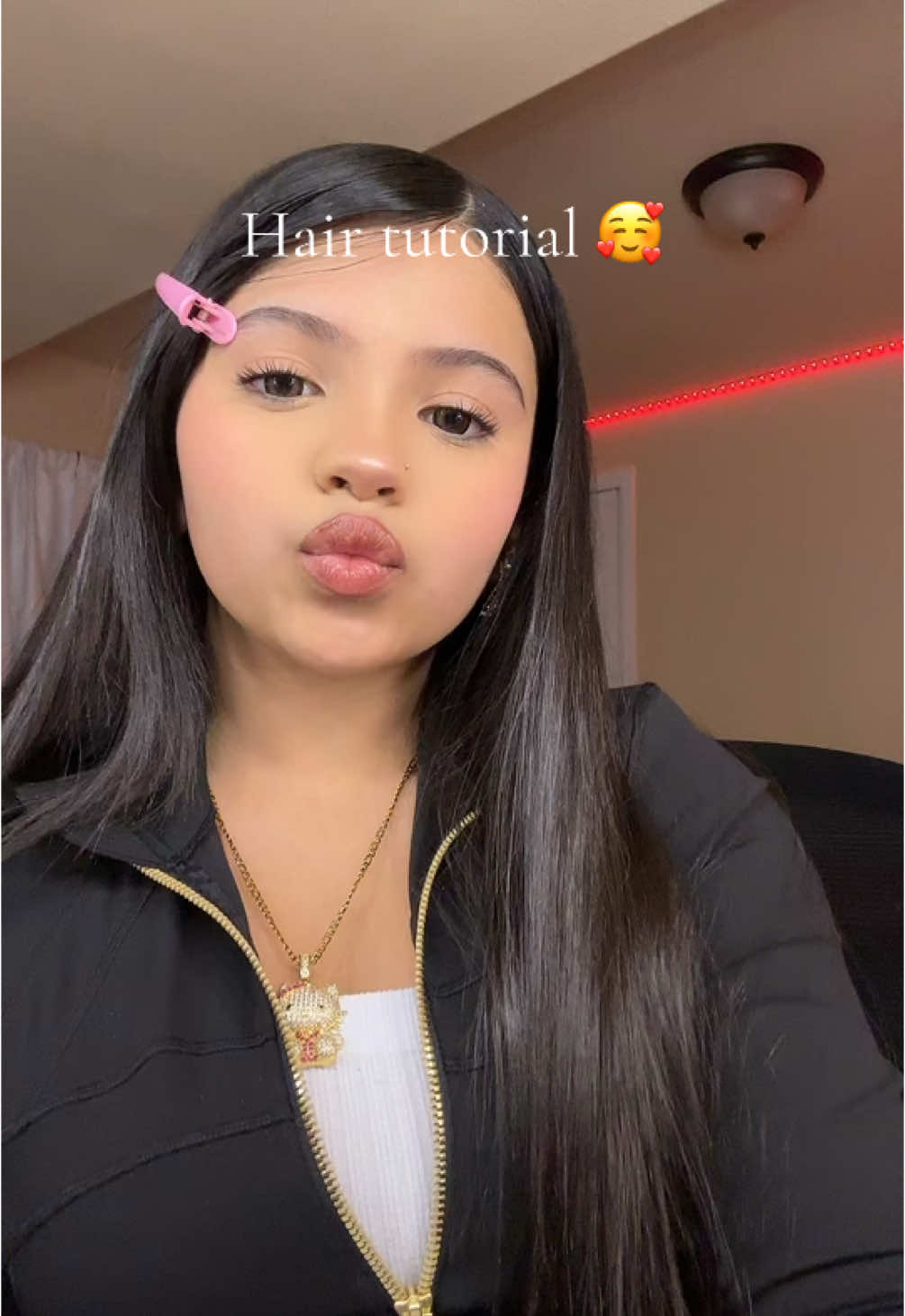 This was filmed at 2:00am so forgive me if it’s bad 😓 #fyp #teamwork #viral #paratii #pretty #Love #trend #famousness #mwah #fypage #tutorial #hair #hairstyle 