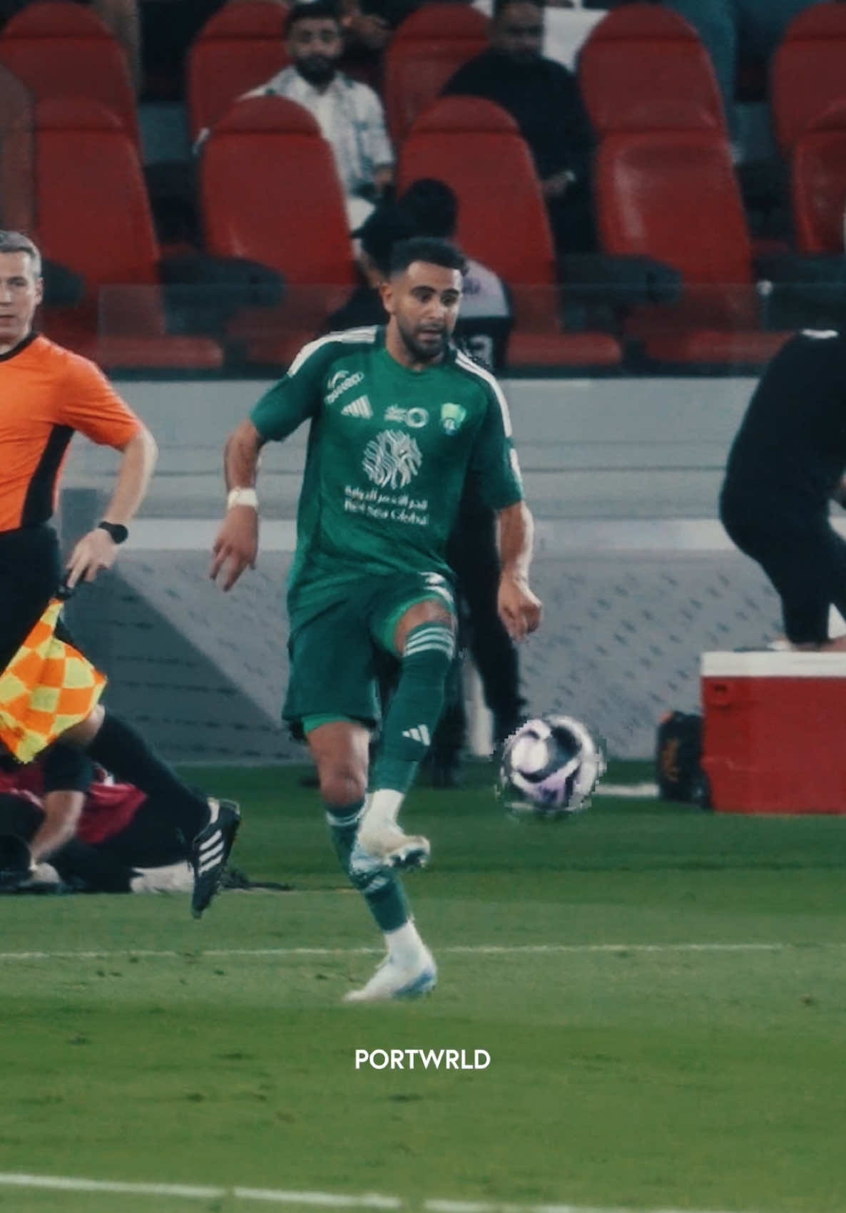 Mehrez 🇩🇿 #mehrez #football #athlete #match #algeria #portwrld #win #skills 