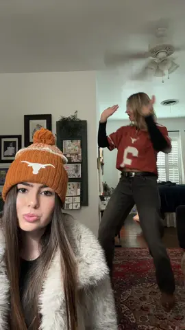 game day #hookem 
