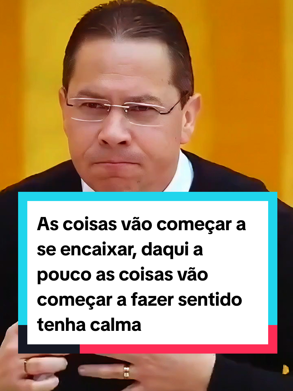 daqui a pouco as coisas vão começar a se encaixar, daqui a pouco as coisas vão começar a fazer sentido. { todas edições nesse vídeo foram feitas por: @palavrasdeluzofc } . . #bispojadson #bispojadsonsantos  #reflexão #motivação #pregaçãoevangelica #bispojadson #foyoupage  #gospelmusic #gospel #gospelchallenge #fly #foyryou 