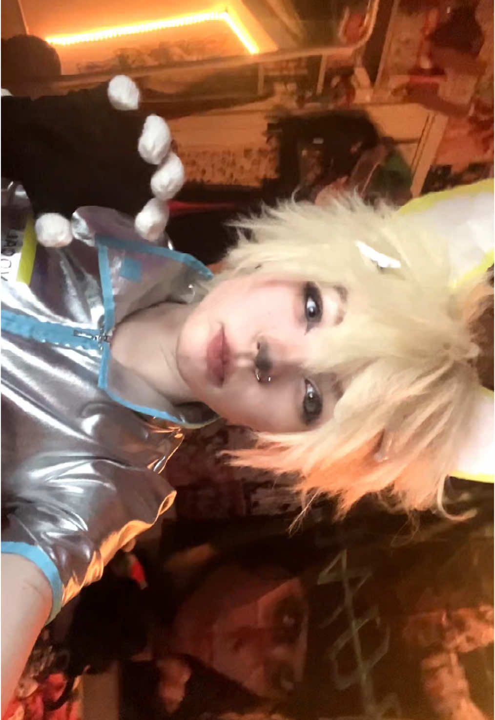 #NINE : dude sonic brainrot so bad tweakinh out its ok cuz we chilling soz for the bad closet cos i just HAD TO COSPLAY SOMEONE FROM SONIC {@Alec } #milestailsprower #tailsnine #ninetails #tailscosplay #sonic #sonicprime #soniccosplay #sonicprimenine #sonicprimetails #cosplay #fyp #foryou #viral  im literally sonic like u dont grt it