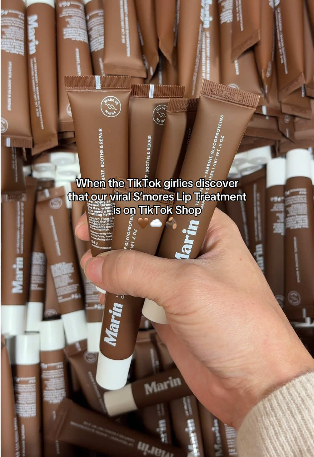 Immeditaly adding S’mores to our cart 🛒  #marin #marinskincare #marinliptreatment #lobsters #lobster #skincare #skintok #SkinCare101 #skincareroutines #drylips #chappedlips #moodboard #skincaretips #lippies #dayinlippies #smores #smoreslipgloss 
