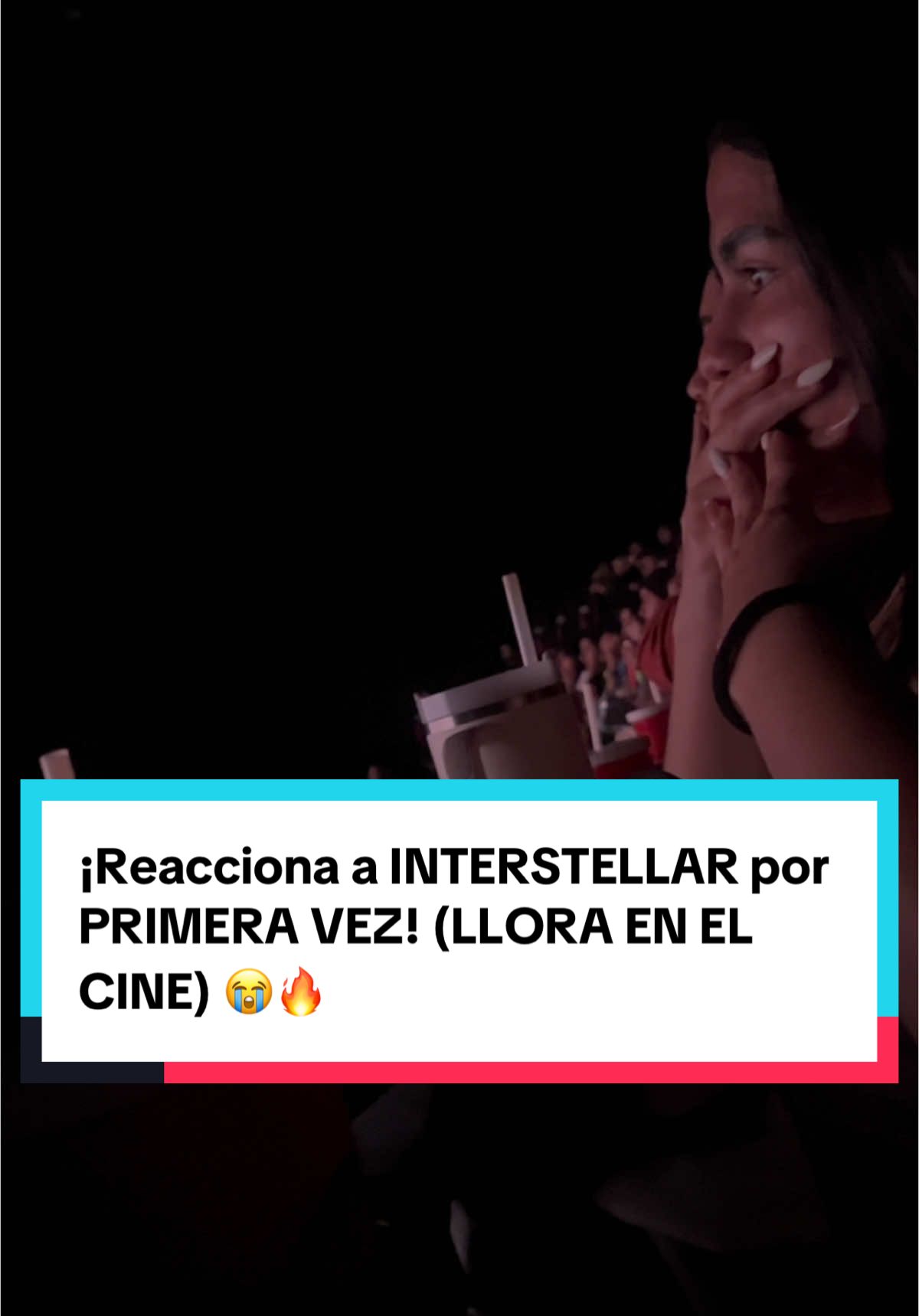 Reaccionando a Interstellar por primera vez. Envíale este video a tu amigo/a que no la quiere ver. 😜 #interstellar #peliculas #cine #aycarloscamacho #interestelar #imax 