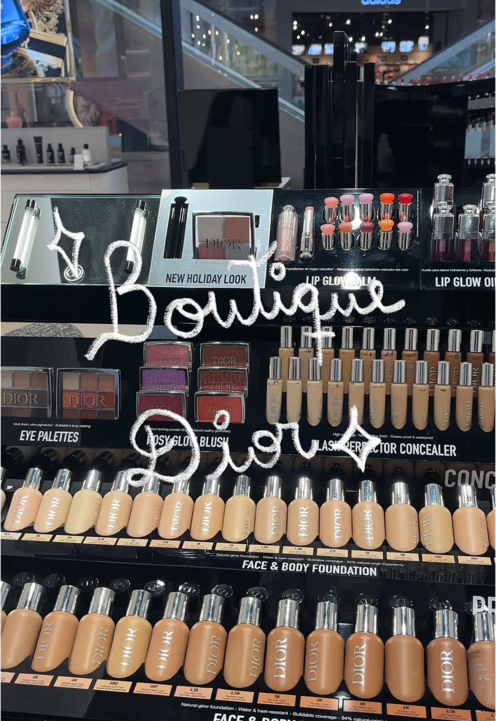 Corran a la boutique de Dior en jockey plaza!!! 🛍️🛒 #fyp #paratiiiiiiiiiiiiiiiiiiiiiiiiiiiiiii #compras #dior #diorbeauty #descuentos #haileybieber #makeup #diormakeup #maquillaje #datos #recomendaciones 