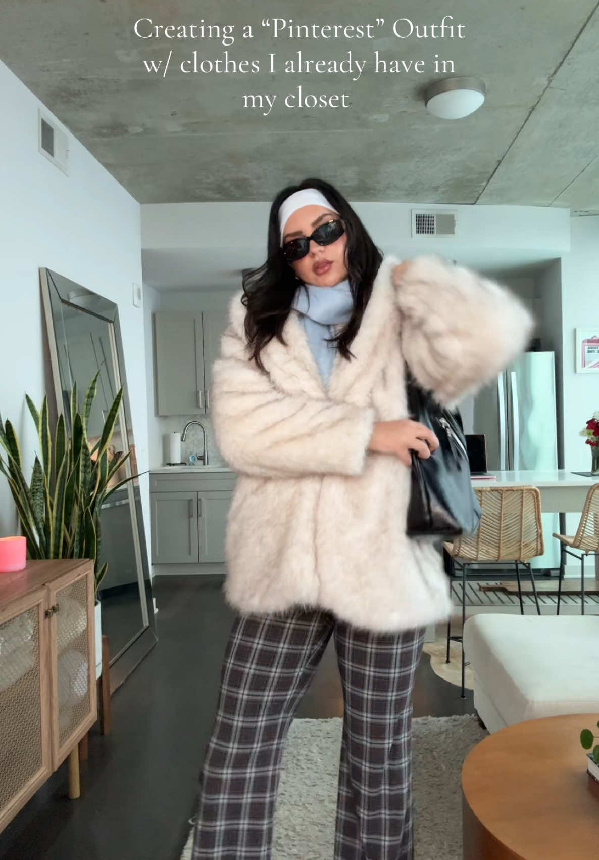 Making this a series 🤎❄️ Stay warm girlies!!! #winteroutfit #ootdinspo #90sinspired #pinterestaesthetic #pinterestoutfit #trendywinterfashion #nashville #fauxfur #creatorsearchinsights 