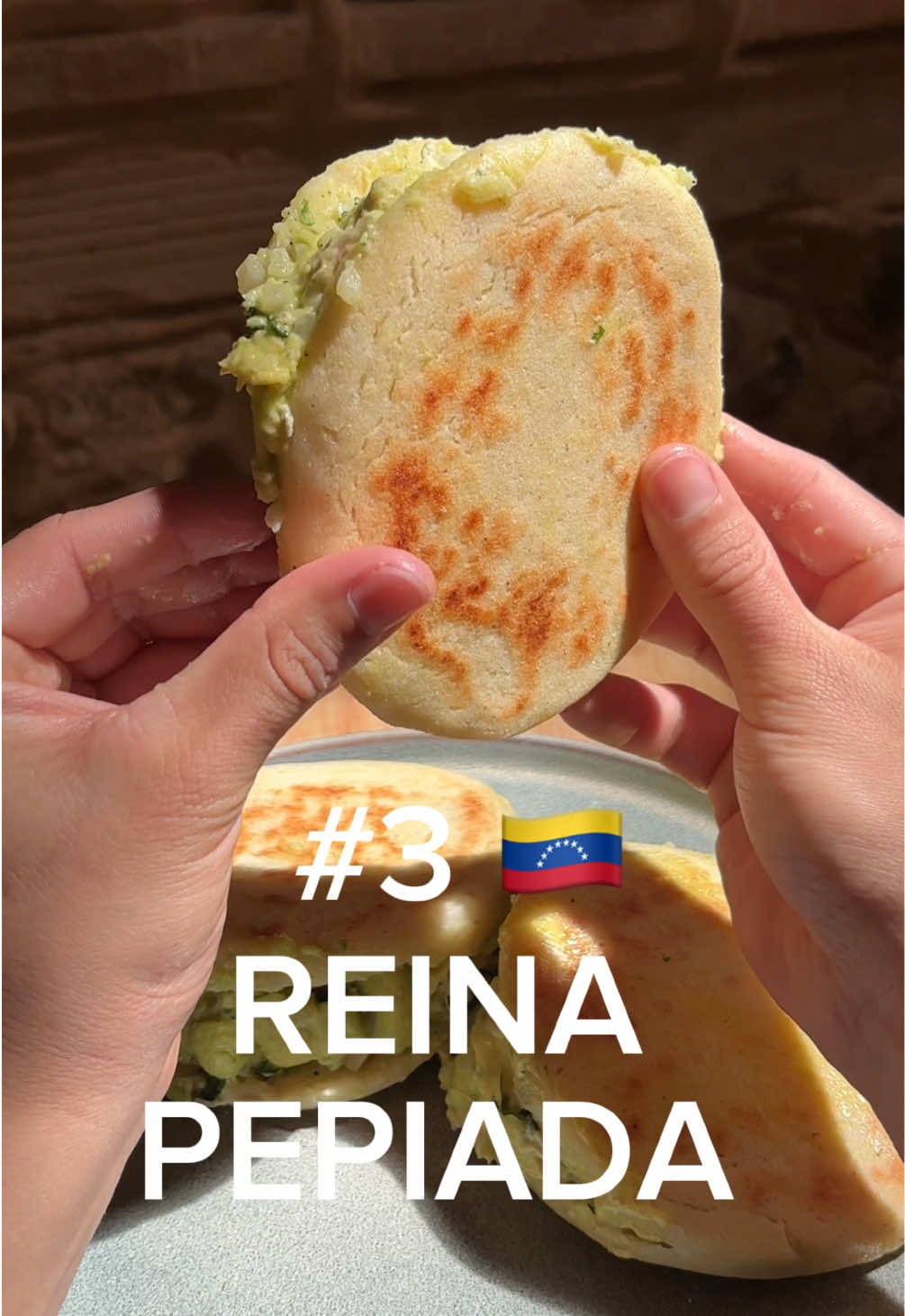 La vuelta al mundo en 80 recetas - #3 VENEZUELA - REINA PEPIADA  . . #arepa #reinapepiada #recetas #recetasfaciles #lavueltaalmundoen80recetas 