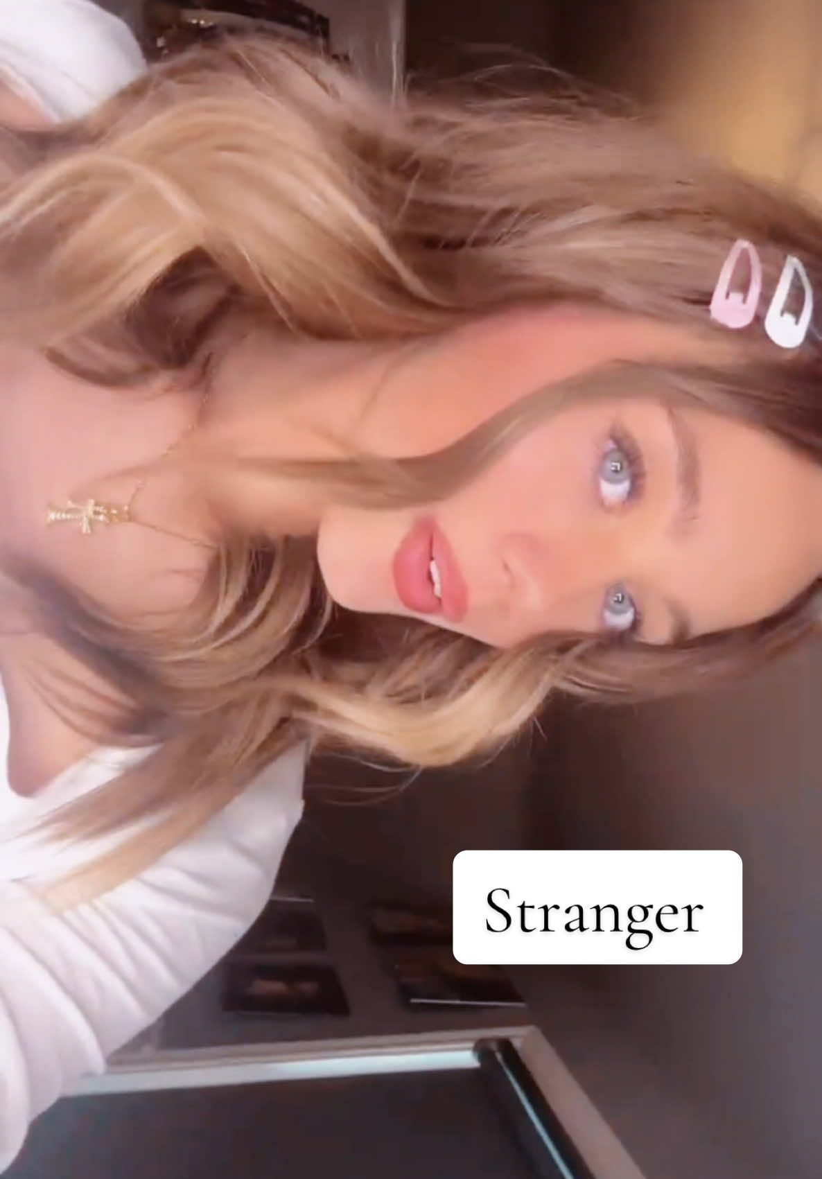 Ur jus a stranger..  #stranger #oliviarodrigo #relateable #lyricsthathithard #OOTD #oufit #outfitinspo #audio #soundstouse #audiogirl #foryou #goviral #fyp 