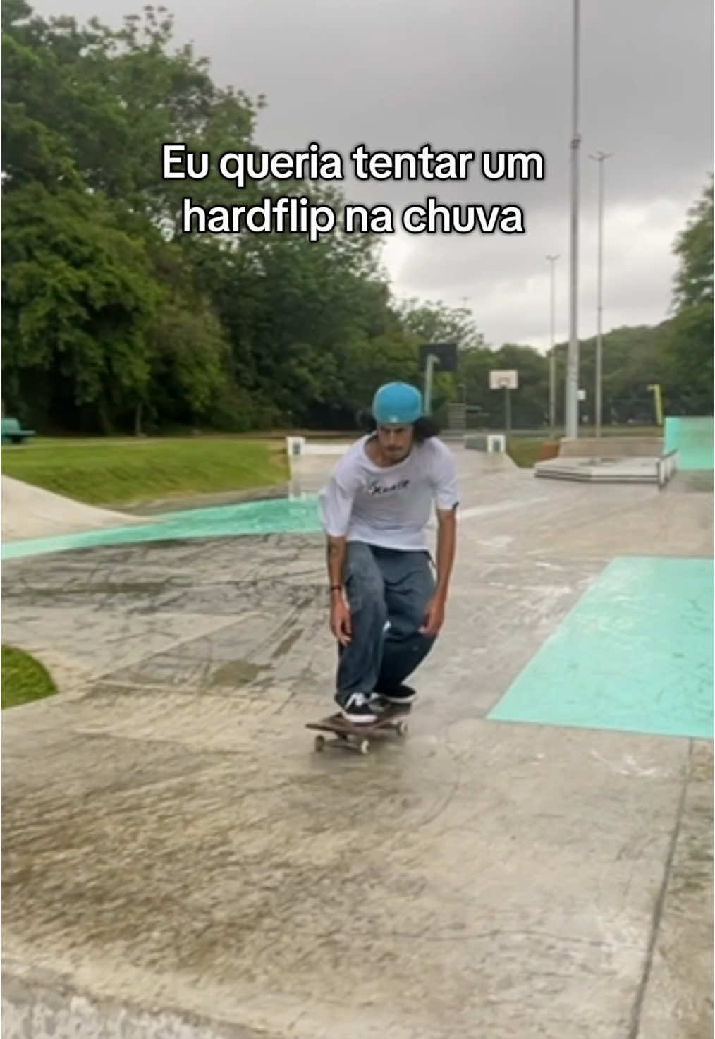 Foi de 100 a 0 muito rápido 😂 Me ajudem a chegar nos 10k 🙏🏽 #skateboard 