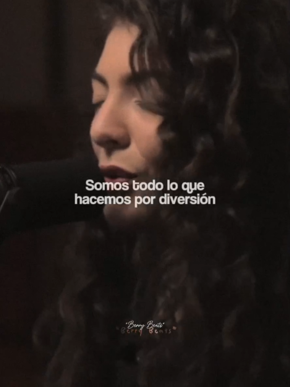 🍂  #lorde #letras #music #parati #lyrics_songs #canciones #fyp 