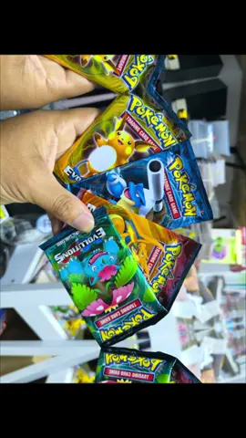 Atendemos en JR Ayacucho 568 tienda 07 frente al mercado Central de Trujillo. wsp 941164587 #pikachu  #pokemon  #cartaspokemon  #pokemongo 