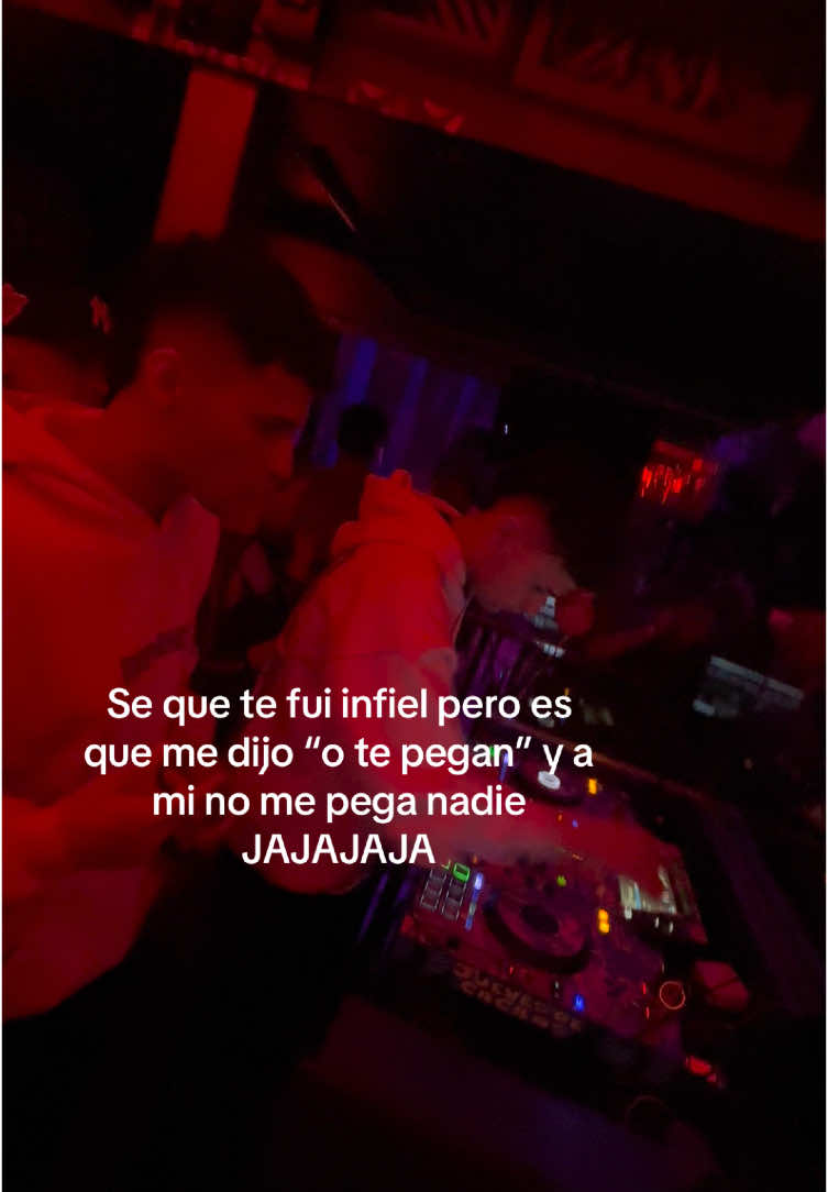 Nadie me pega 😂😂😂 #paratiiiiiiiiiiiiiiiiiiiiiiiiiiiiiii #fyp #dj #gemelos #jalvarez 