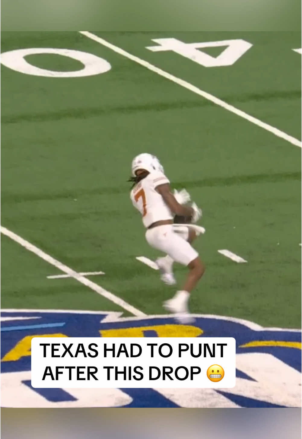 Oh no 😬 #texasfootball #cfbpostseason #cfb #cfp