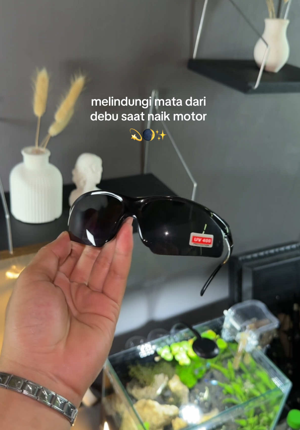 melindungi matamuhhhh #kacamatawanita #kacamataantiradiasi #kacamatahitam 