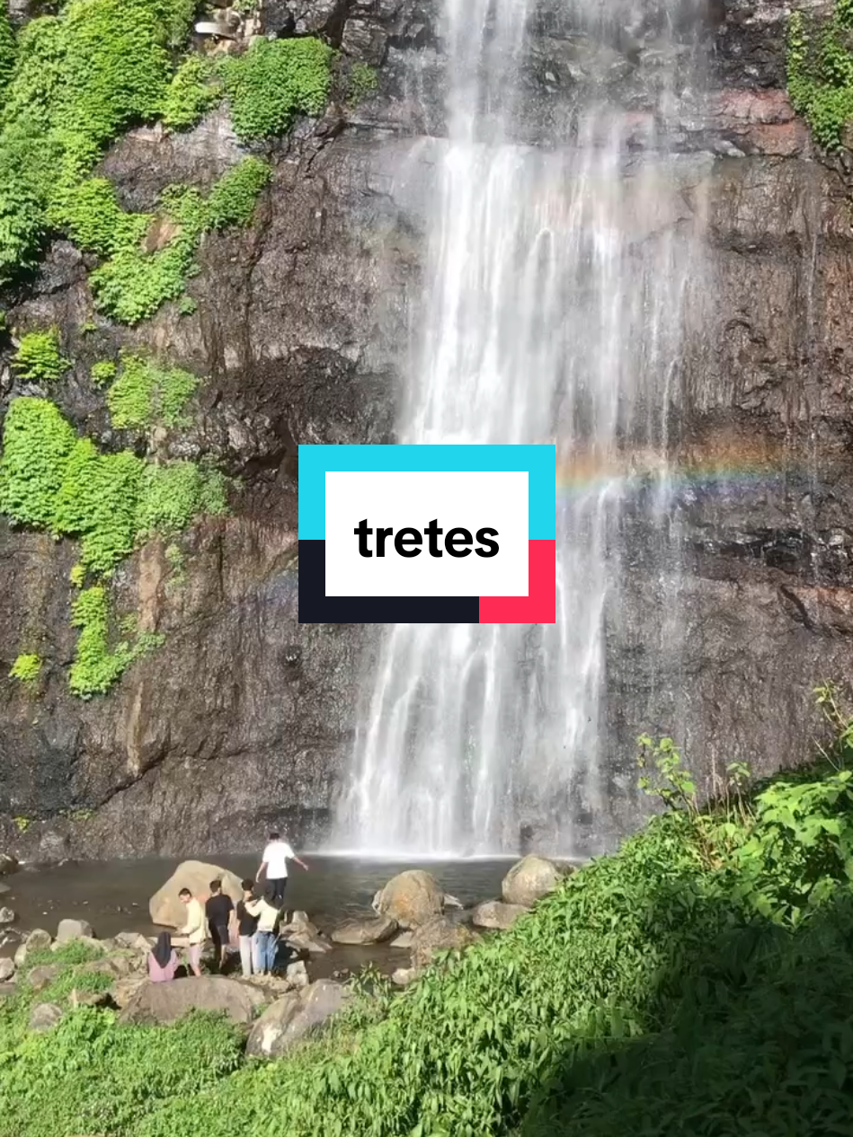 Wes tau mbolang rene opo durung rek?  . Video by setiawankdn98  Tretes Waterfall .  #wisatajombang #ExploreJombang #airterjuntretes 